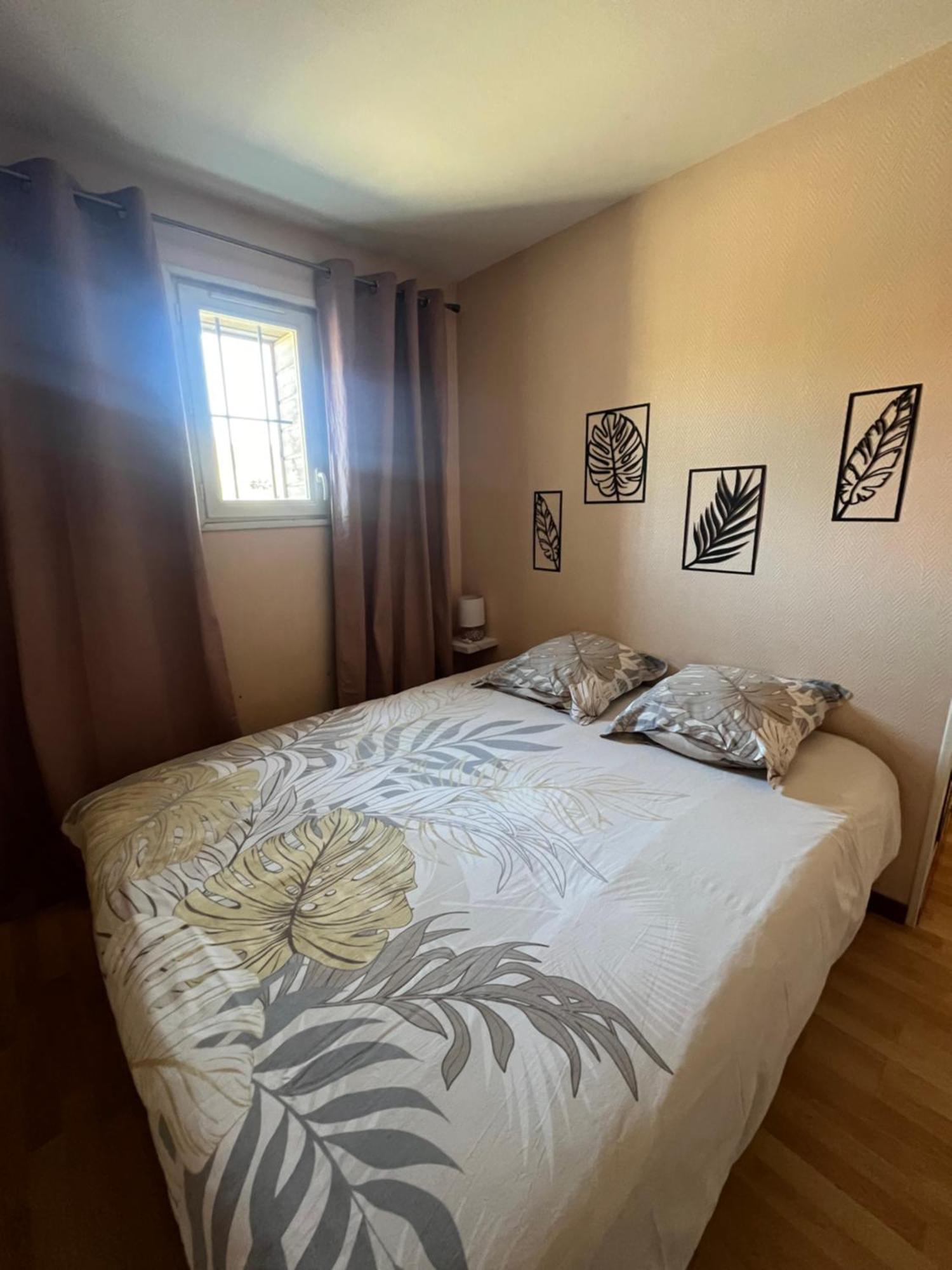 Appartement T2 Cosy Saint-Éloy-les-Mines Eksteriør billede